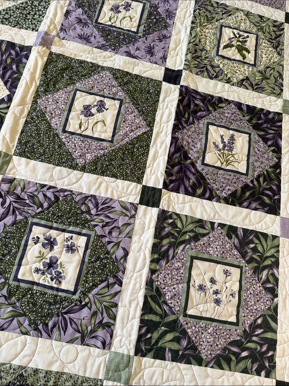 New Handcrafted Floral Patchwork Quilt in Purple & Green